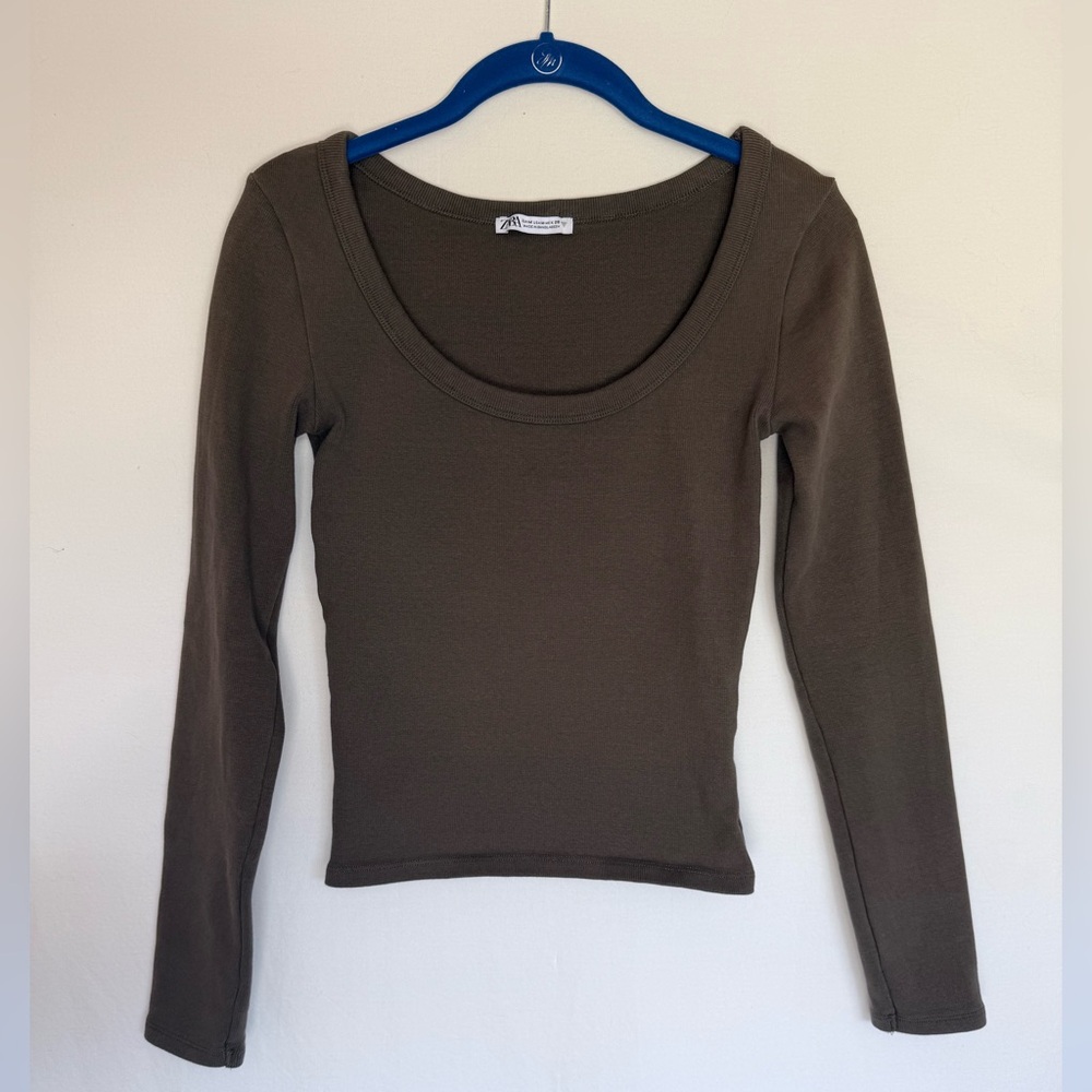 Zara Long Sleeve Top Women’s size medium